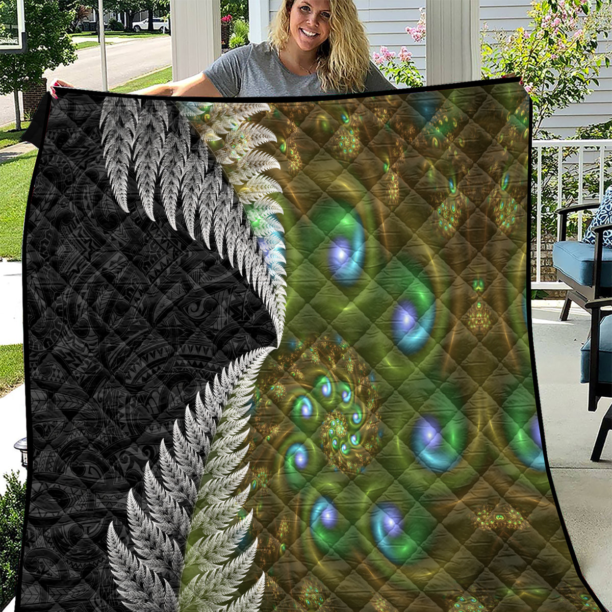 New Zealand Quilt Koru Abstract Art and Silver Fern Maori Pattern