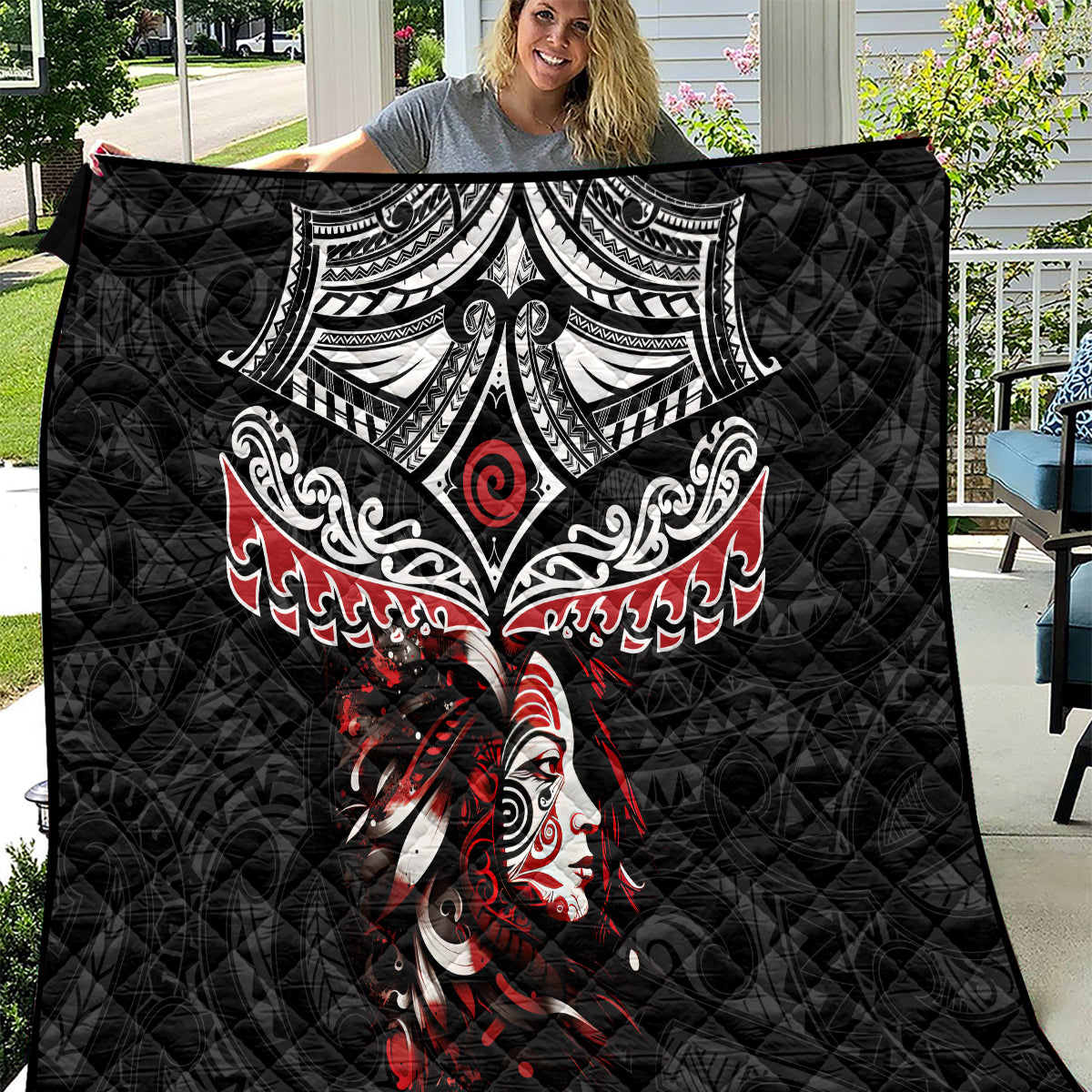 New Zealand Maori Girl Quilt Silver Fern and Koru Pattern