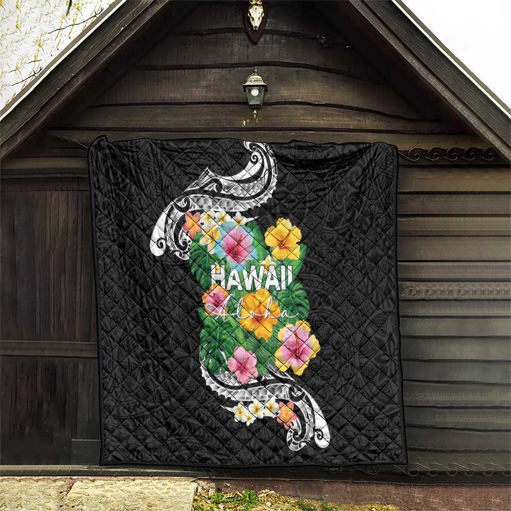Hawaii Aloha Tropical Leaves and Flower Quilt with Polynesian Art Tattoo Black Color LT03 - Polynesian Pride