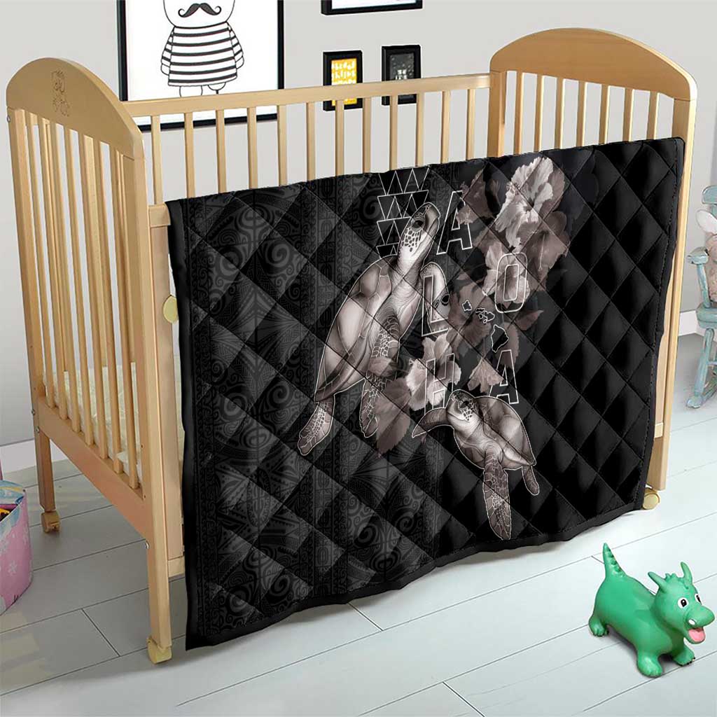 Hawaii Aloha Turtle Hibiscus and Leaves Quilt with Polynesian and Kakau Tattoos Black Color LT03 - Polynesian Pride