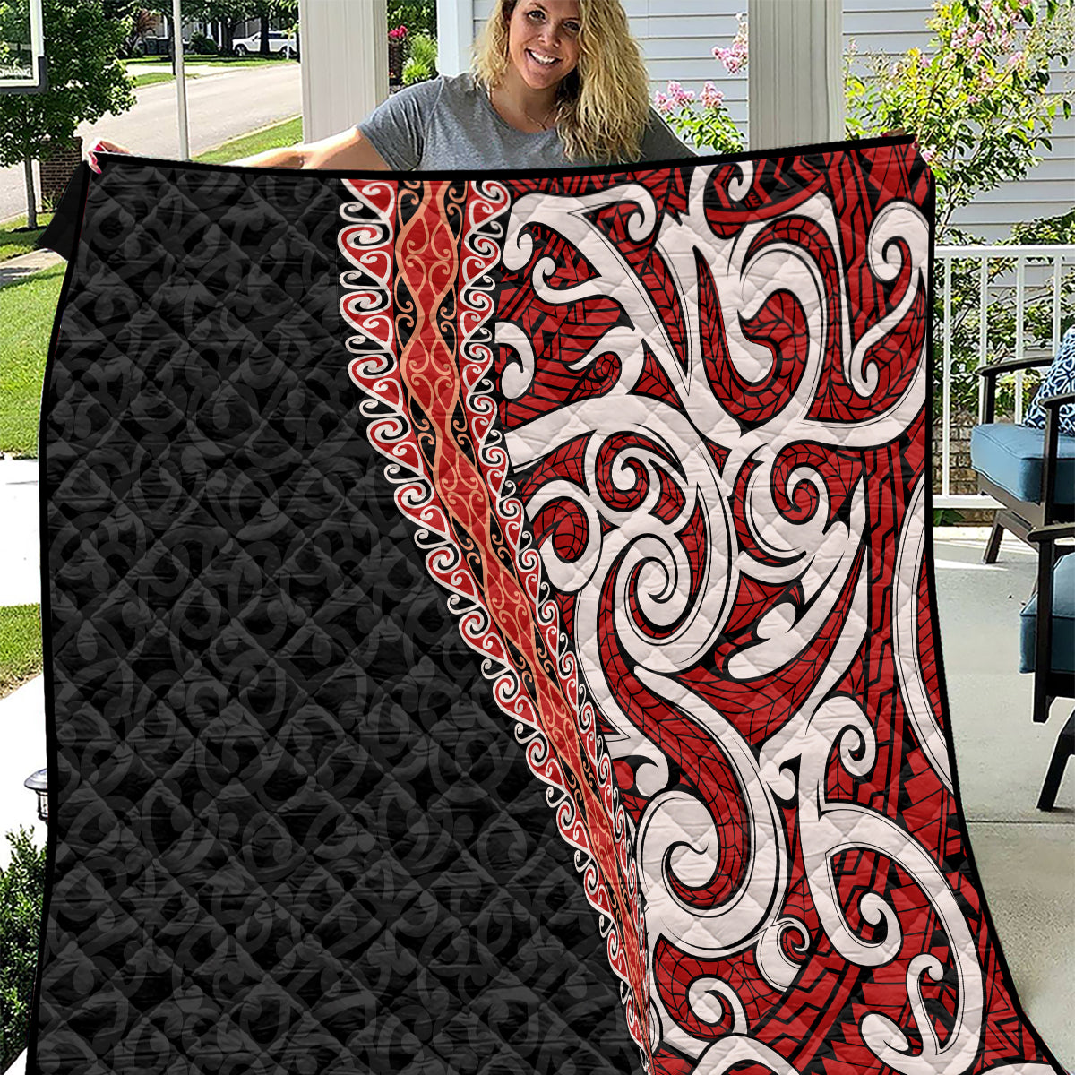 New Zealand Maori Stylized Koru Quilt LT03 Red - Polynesian Pride