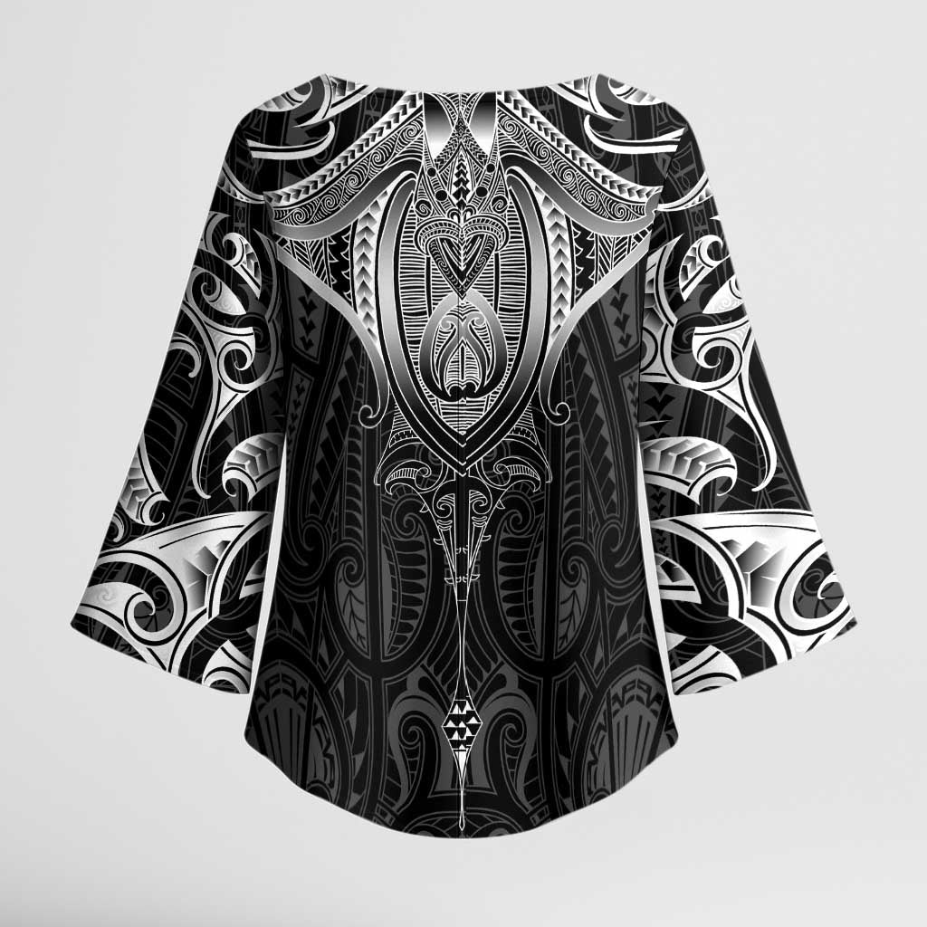 New Zealand Aotearoa Kimono Sleeve Blouse Maori Manta Ray Moko Black LT05 - Polynesian Pride