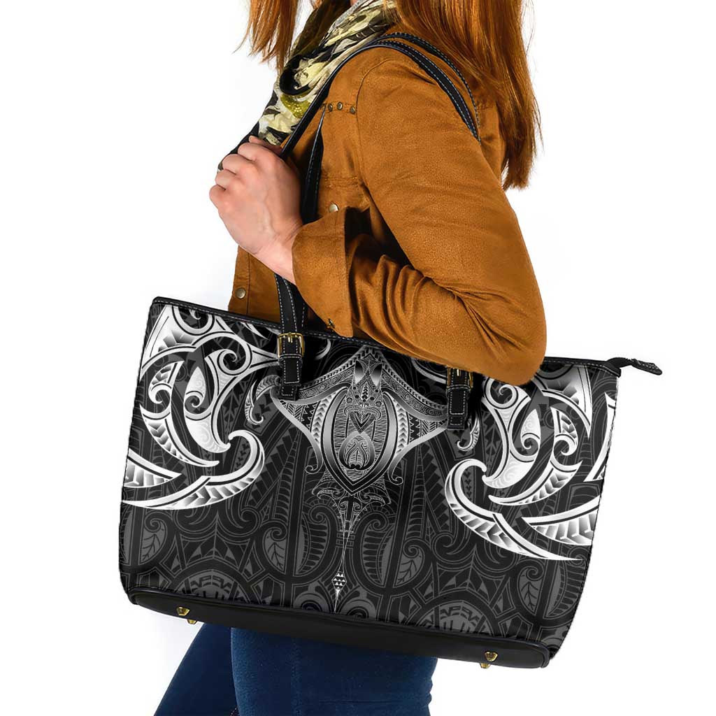 New Zealand Aotearoa Leather Tote Bag Maori Manta Ray Moko Black LT05 Black - Polynesian Pride