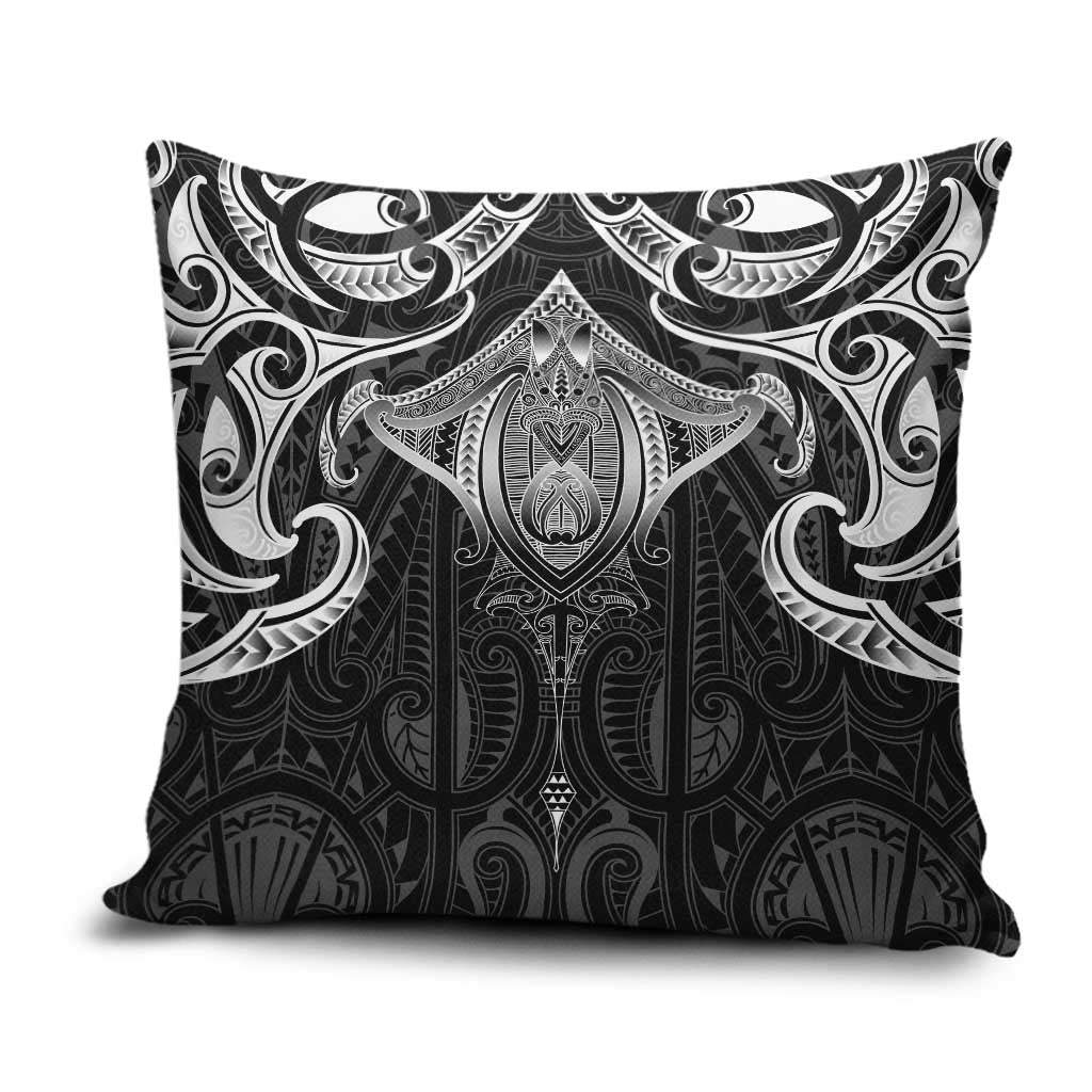 New Zealand Aotearoa Pillow Cover Maori Manta Ray Moko Black LT05 Black - Polynesian Pride