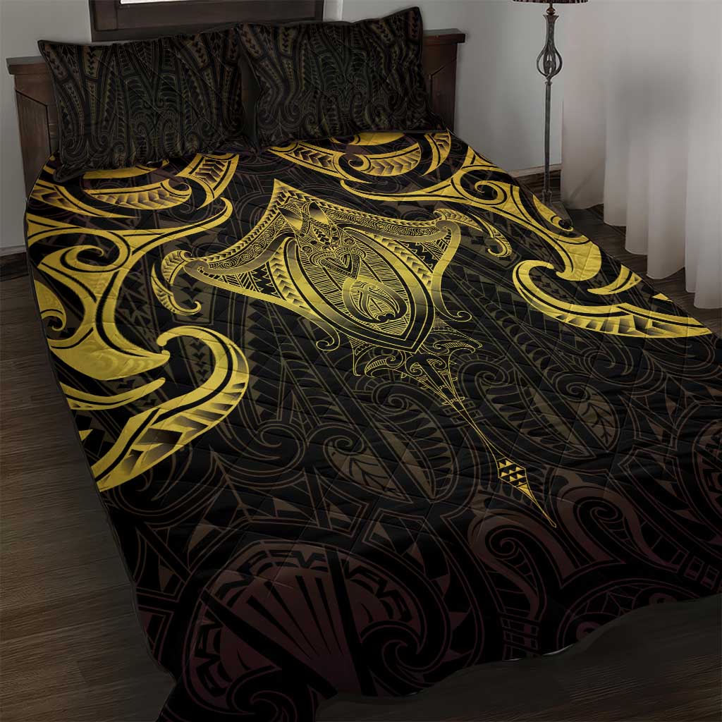 New Zealand Aotearoa Quilt Bed Set Maori Manta Ray Moko Gold LT05 Gold - Polynesian Pride