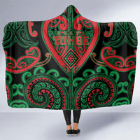 Aotearoa Ngai Tuhoe Hooded Blanket Maori Tribal Pattern LT05 One Size Black - Polynesian Pride