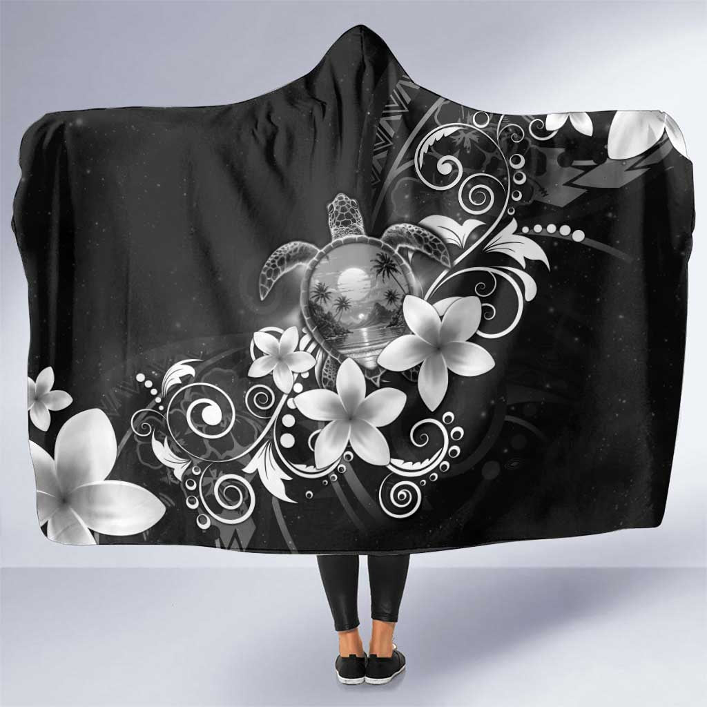 Hawaii Honu Hooded Blanket Polynesian Curves Plumeria Grayscale LT05 One Size Black - Polynesian Pride