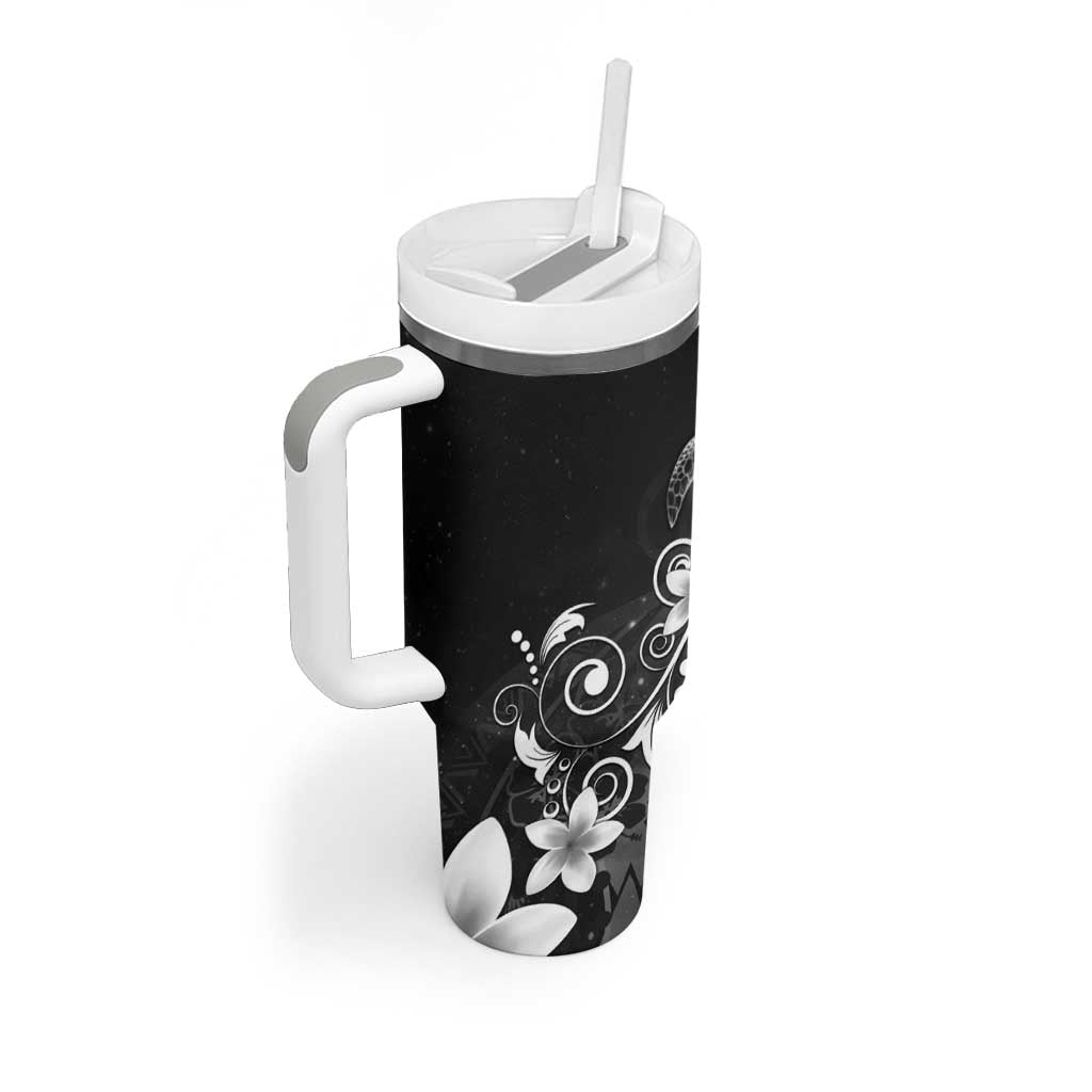 Hawaii Honu Tumbler With Handle Polynesian Curves Plumeria Grayscale LT05 - Polynesian Pride