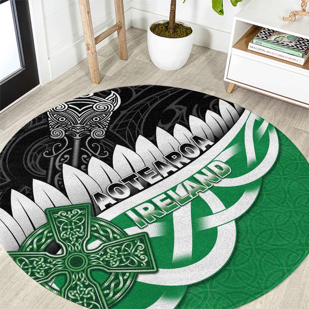 New Zealand And Ireland Rugby Round Carpet Silver Fern With Celtic Cross LT05 Green - Polynesian Pride