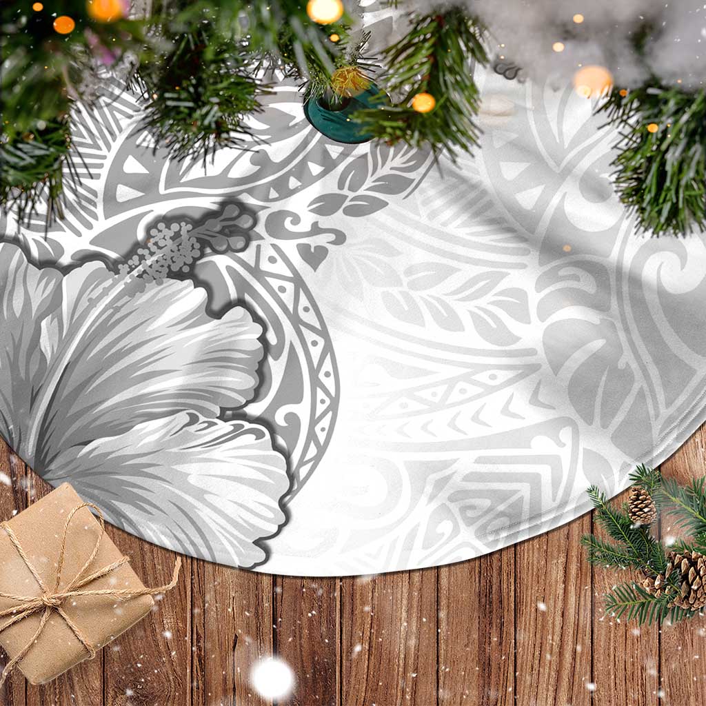 Hawaii Hibiscus With White Polynesian Pattern Tree Skirt LT05 - Polynesian Pride