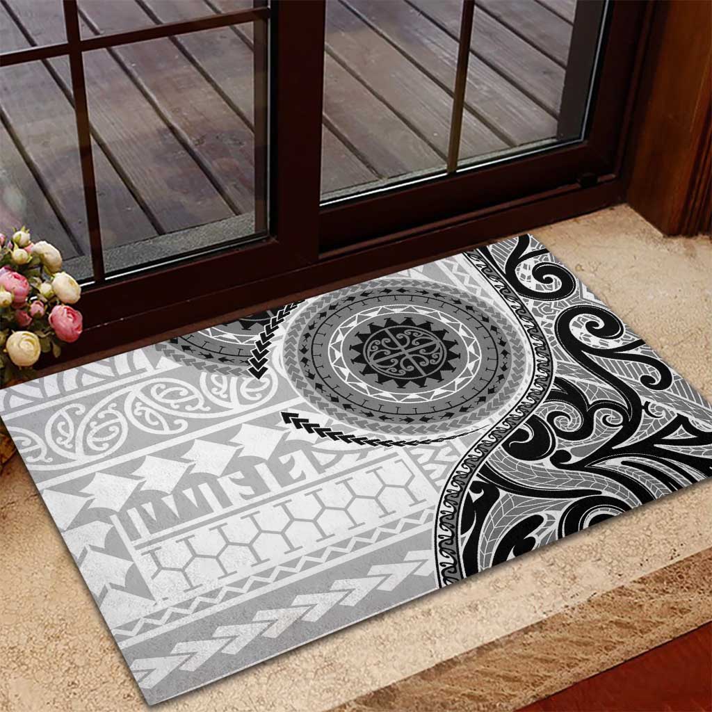 New Zealand White Maori Koru Simple Style Rubber Doormat LT05 - Polynesian Pride