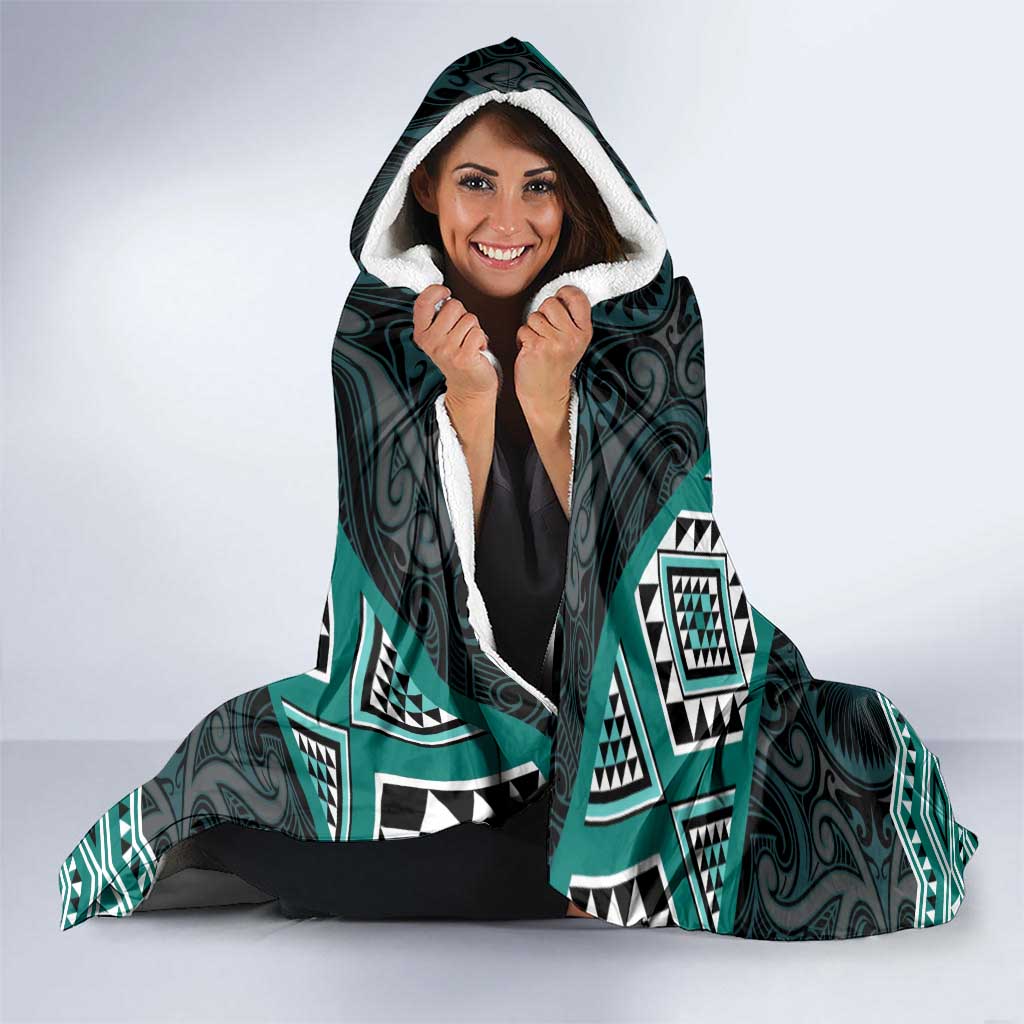New Zealand Aotearoa Hooded Blanket Turquoise Taniko Art Maori Pattern LT05 - Polynesian Pride