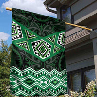New Zealand Aotearoa Garden Flag Green Taniko Art Maori Pattern LT05 - Polynesian Pride