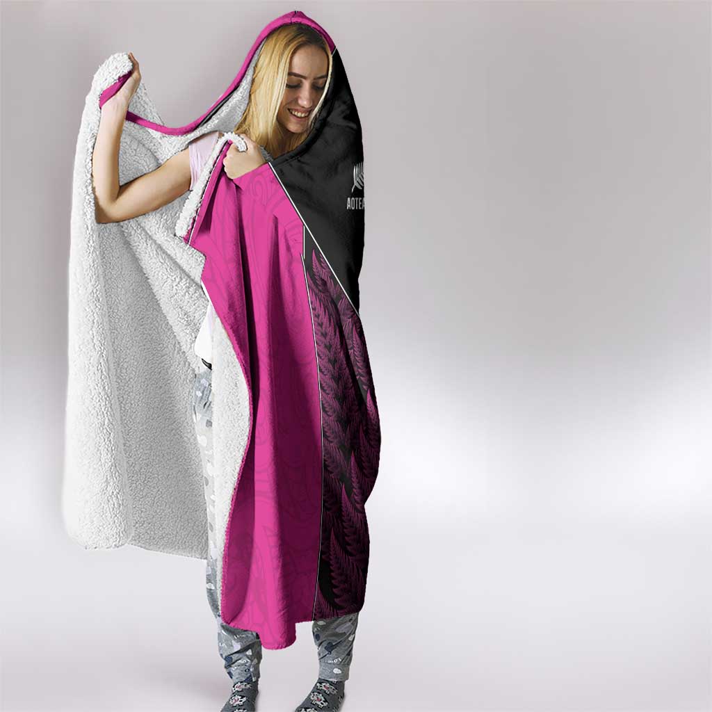 New Zealand Fern Rugby Hooded Blanket Pink Maori Pattern LT05 - Polynesian Pride