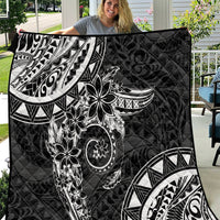 Polynesian Pattern With Plumeria Flowers Quilt Black LT05 Black - Polynesian Pride