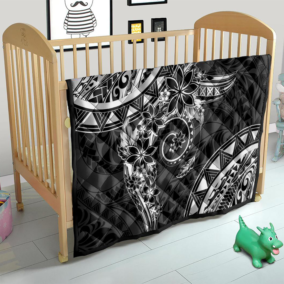 Polynesian Pattern With Plumeria Flowers Quilt Black LT05 - Polynesian Pride