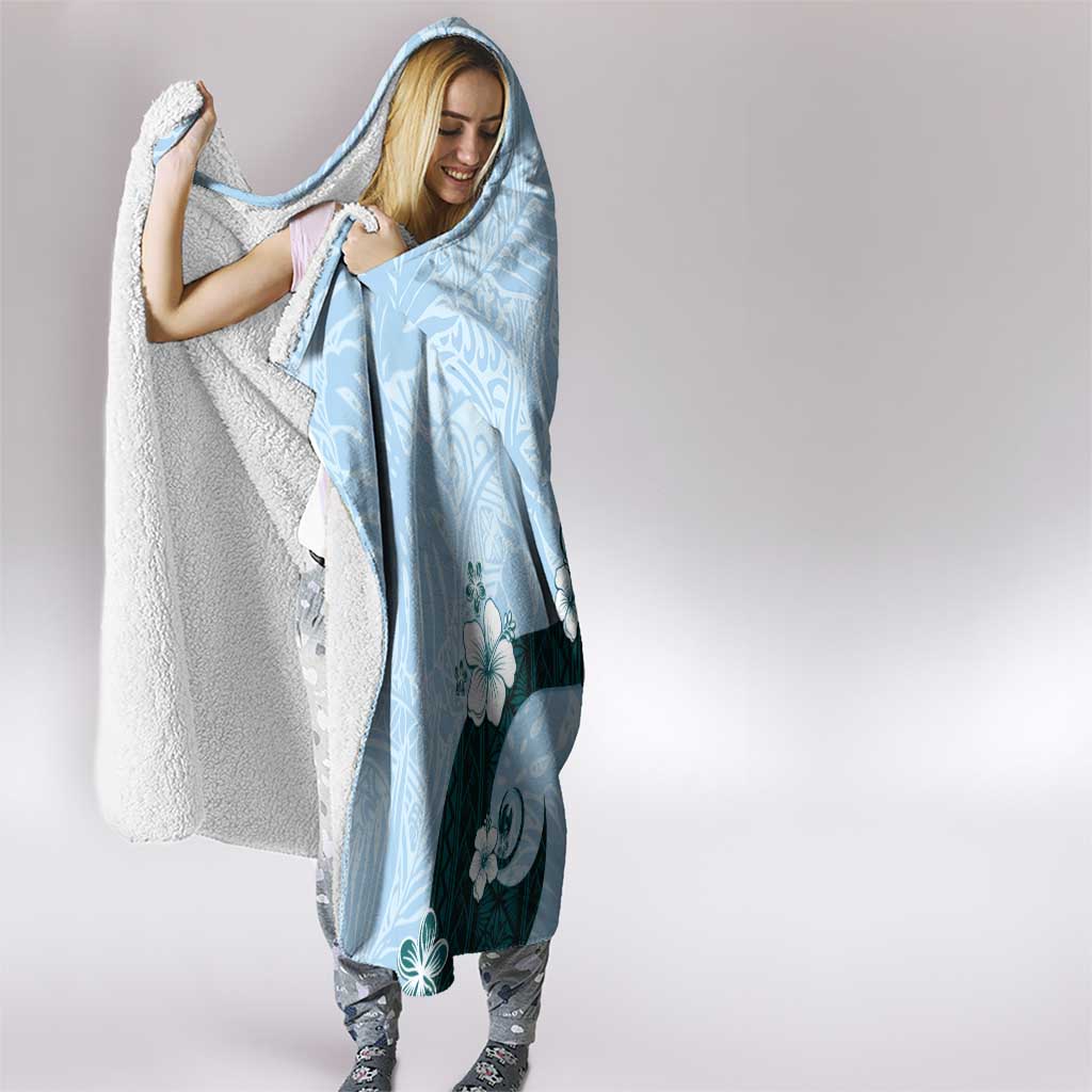 Polynesia Hibiscus Hooded Blanket Sky Blue Curve Motif LT05 - Polynesian Pride
