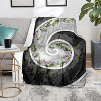 Piko Hawaii Blanket Polynesian Pattern With Maile Pikake Honohono Lei LT05 - Polynesian Pride