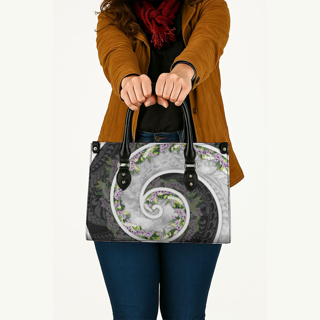 Piko Hawaii Leather Bag Polynesian Pattern With Maile Pikake Honohono Lei LT05 - Polynesian Pride