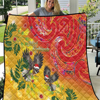 New Zealand Piwakawaka Christmas Quilt With Maori Pattern LT05 Yellow - Polynesian Pride