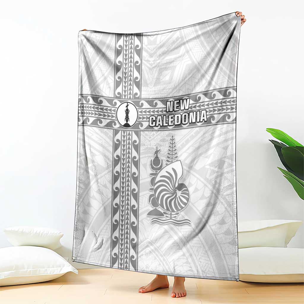 New Caledonia Football Blanket Go The Kagus LT05 - Polynesian Pride