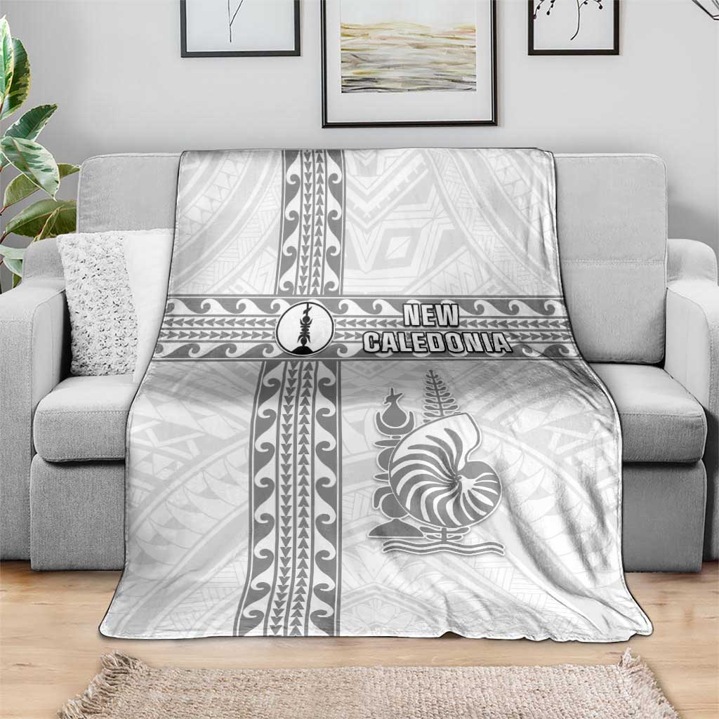 New Caledonia Football Blanket Go The Kagus LT05 - Polynesian Pride