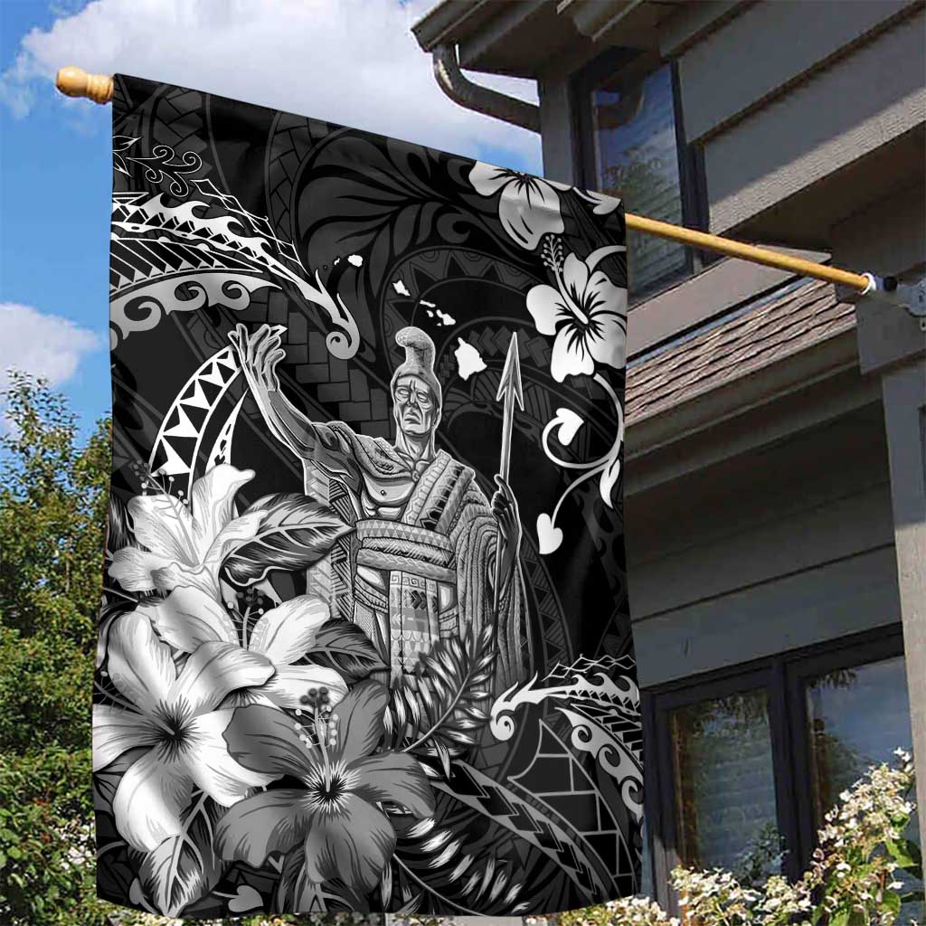 Hawaii King Kamehameha Day Garden Flag Polynesian Pattern Mix Hibiscus Black LT05 - Polynesian Pride