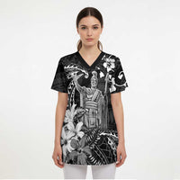 Hawaii King Kamehameha Day Scrub Top Polynesian Pattern Mix Hibiscus Black LT05 - Polynesian Pride