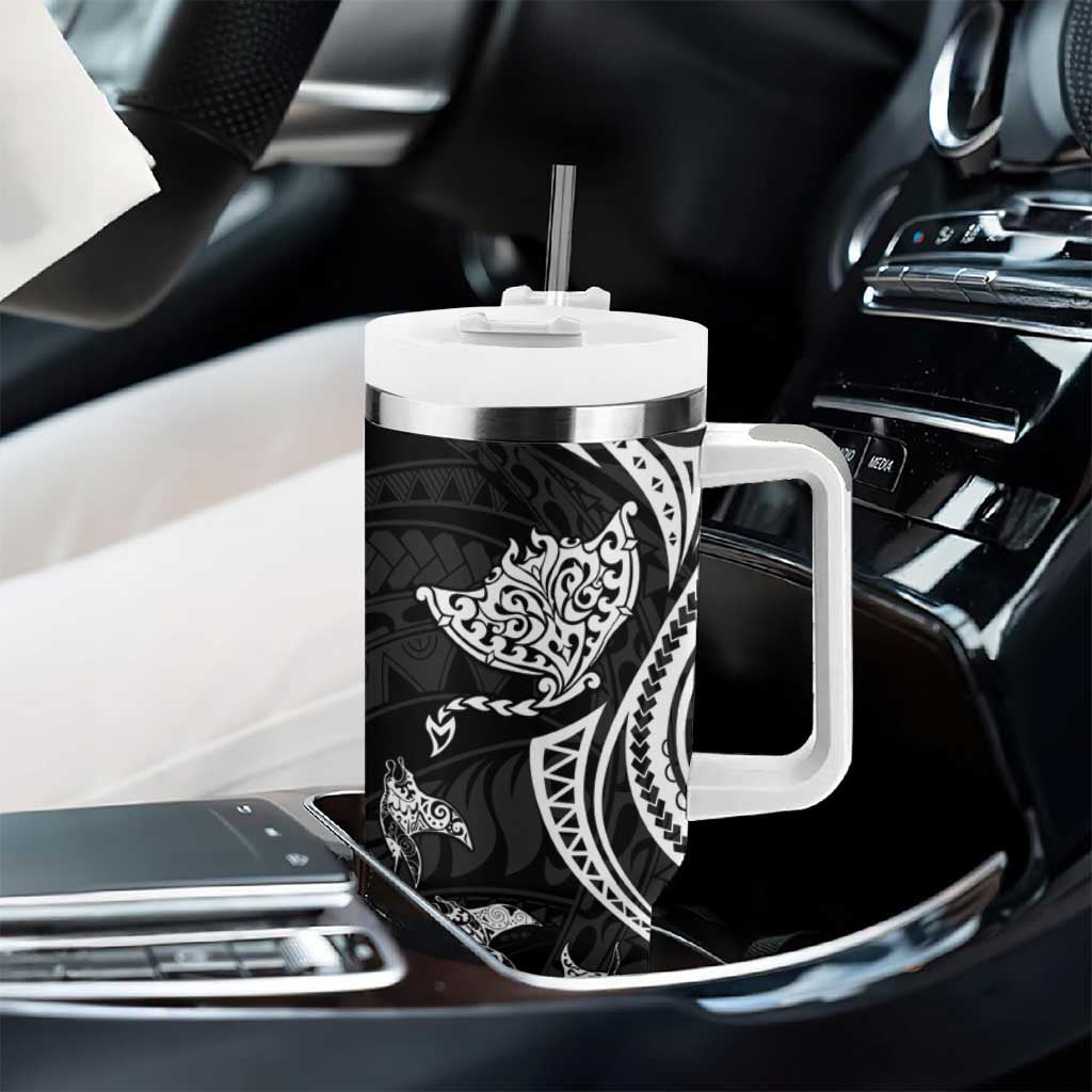 Hawaii Manta Ray Tumbler With Handle Polynesian Art Tattoo LT05 - Polynesian Pride