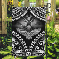 Hawaiian Hawk Garden Flag Polynesian Pattern Style LT05 Garden Flag Black - Polynesian Pride