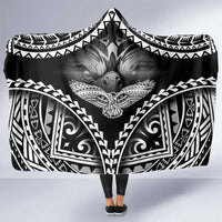 Hawaiian Hawk Hooded Blanket Polynesian Pattern Style LT05 One Size Black - Polynesian Pride