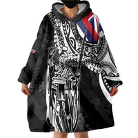 Hawaii King Flag Wearable Blanket Hoodie Hawaiian Maile Lei LT05 - Polynesian Pride