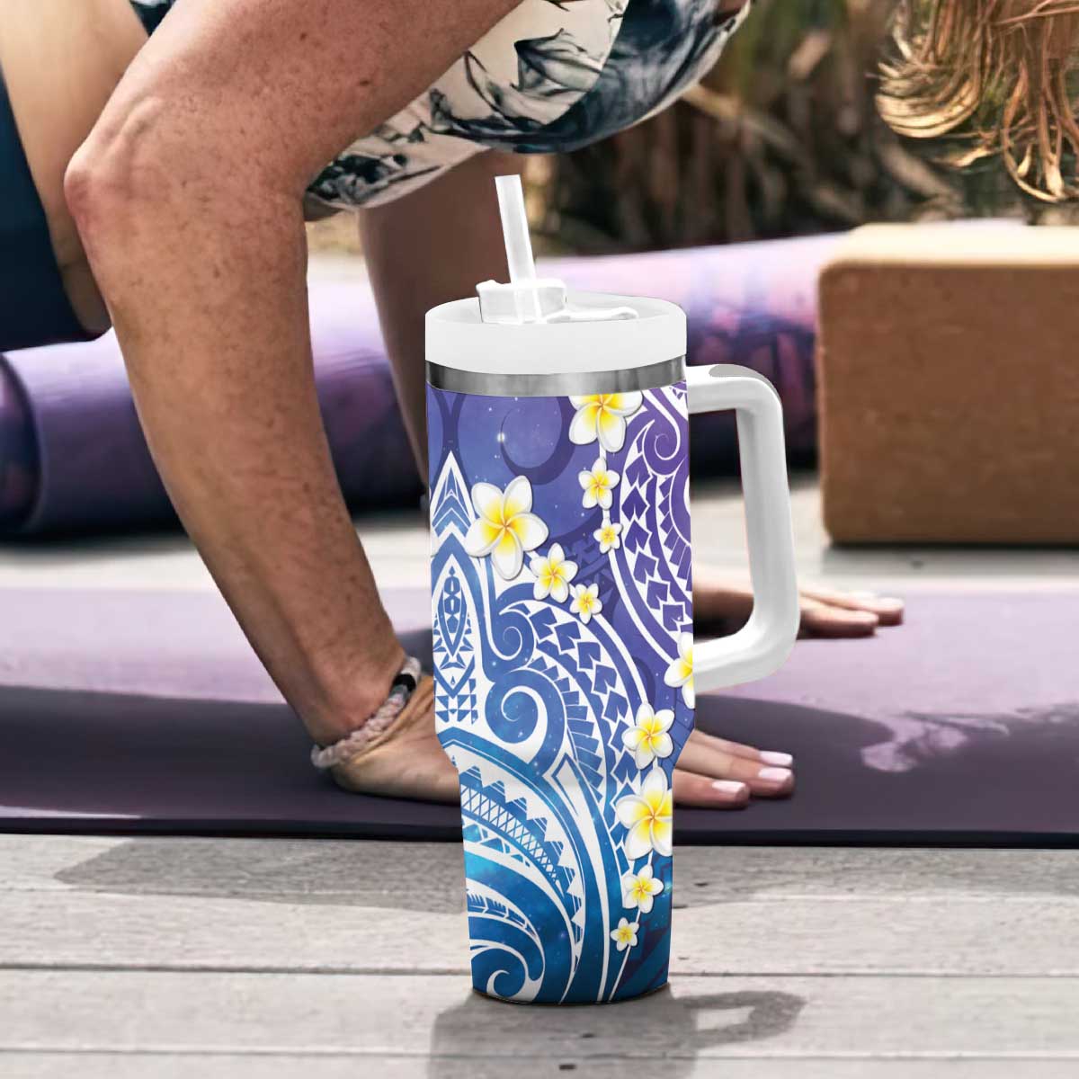 Plumeria With Galaxy Gradient Polynesian Tattoo Pattern Tumbler With Handle LT05 - Polynesian Pride