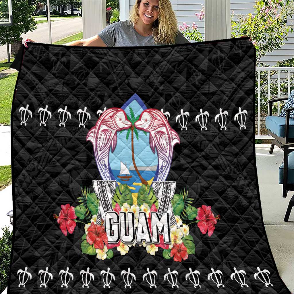 Guam Chamorro Quilt Tribal Latte Stone With Dolphins Black LT05 Black - Polynesian Pride