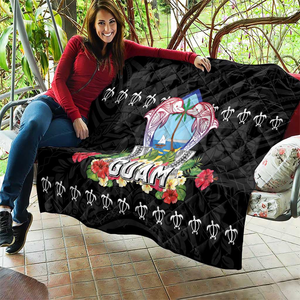 Guam Chamorro Quilt Tribal Latte Stone With Dolphins Black LT05 - Polynesian Pride