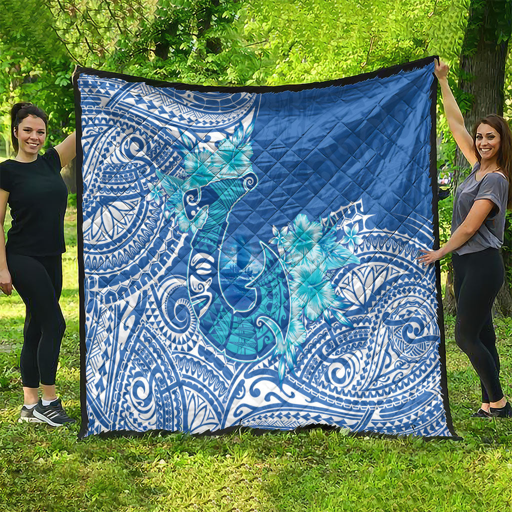 Hawaii Discoverers Day Quilt Polynesian Fish Hook With Hibiscus Blue