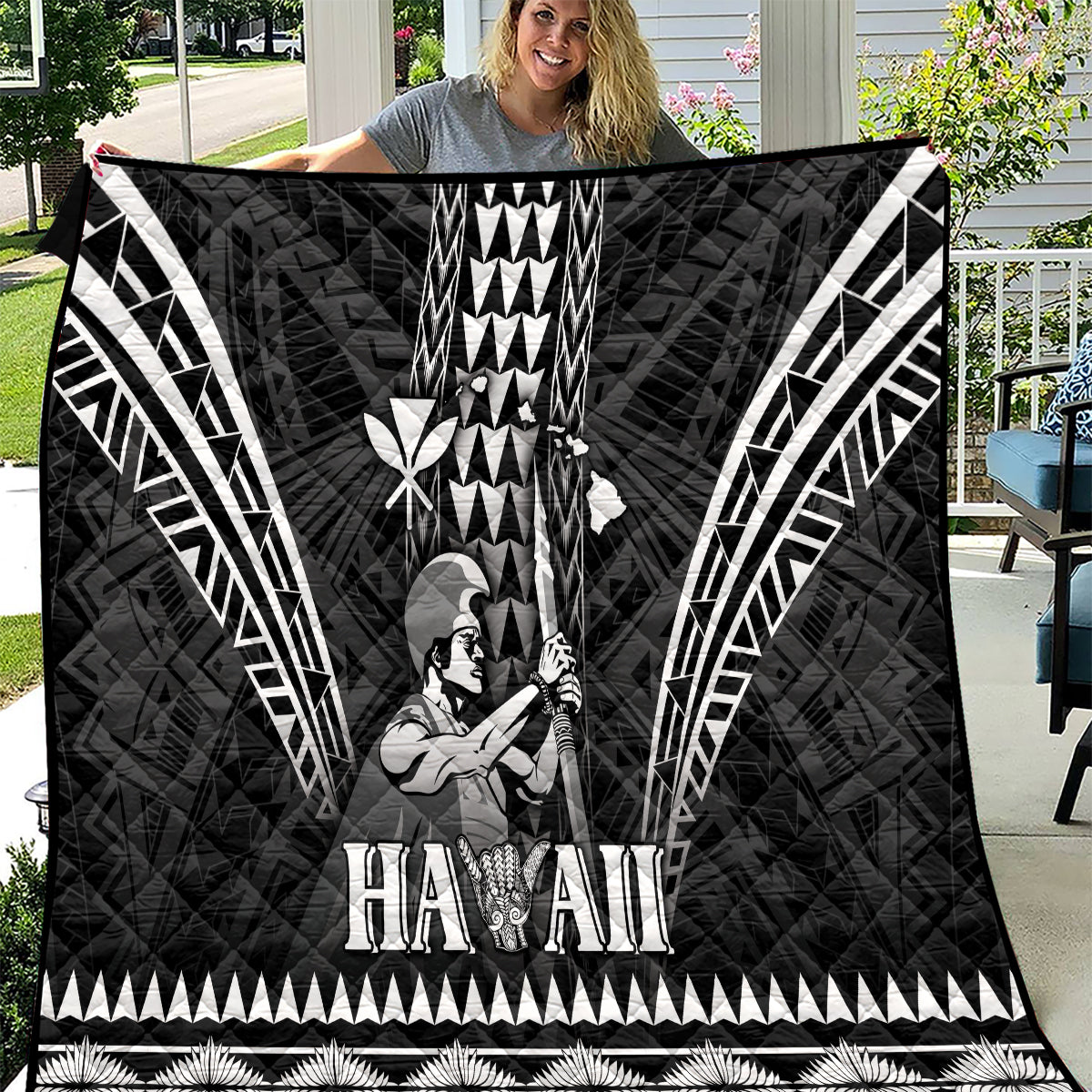 Hawaii Happy King Kamehameha Day Quilt Kakau Pattern LT05 Black - Polynesian Pride