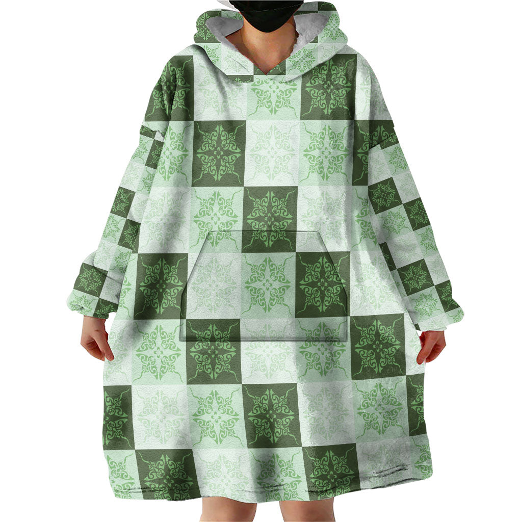 Sage Green Manta Ray Hawaiian Quilt Motif Wearable Blanket Hoodie LT05 - Polynesian Pride
