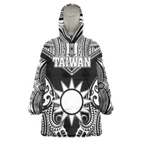 Personalised Taiwan Wearable Blanket Hoodie Austronesian Tribal Tattoo Black LT05 One Size Black - Polynesian Pride