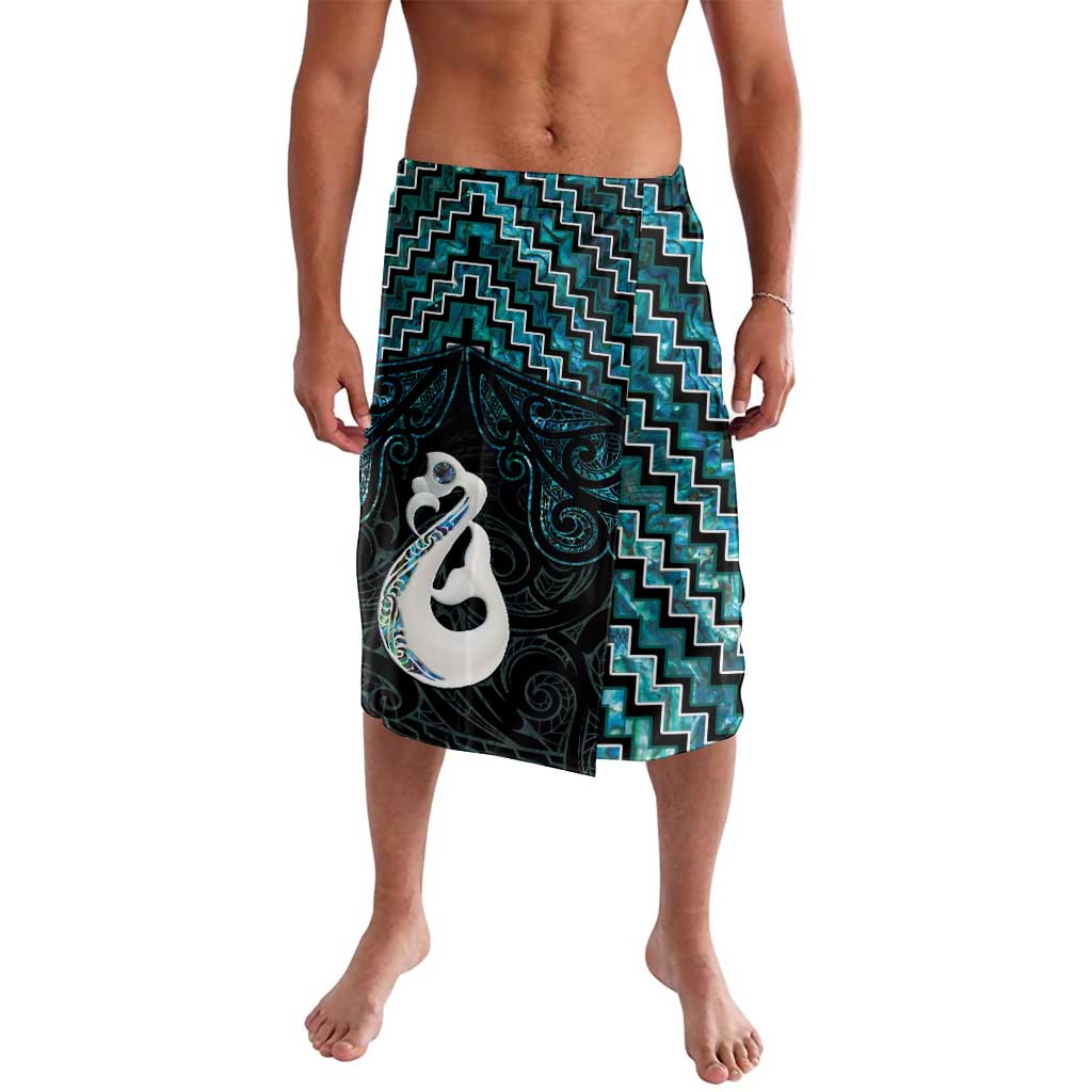 New Zealand Maori Lavalava Poutama Manaia Turquoise Paua Shell LT05 Turquoise - Polynesian Pride