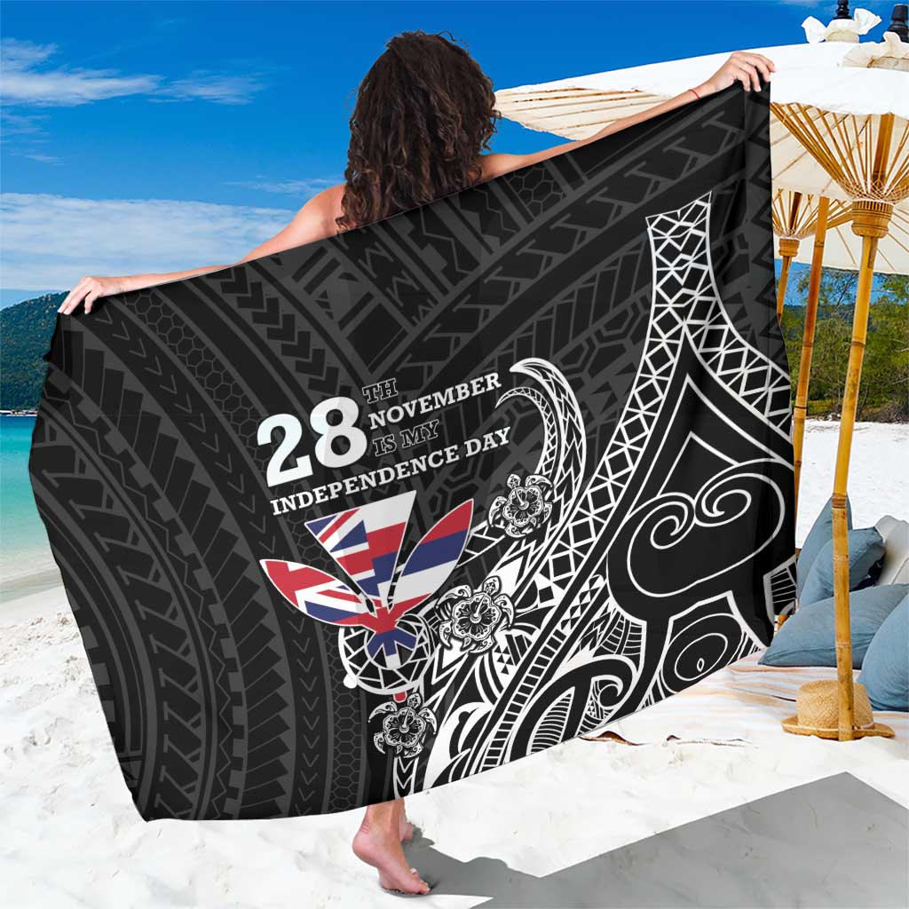 Hawaii November 28th Is My Independence Day Sarong LT05 One Size 44 x 66 inches Black - Polynesian Pride