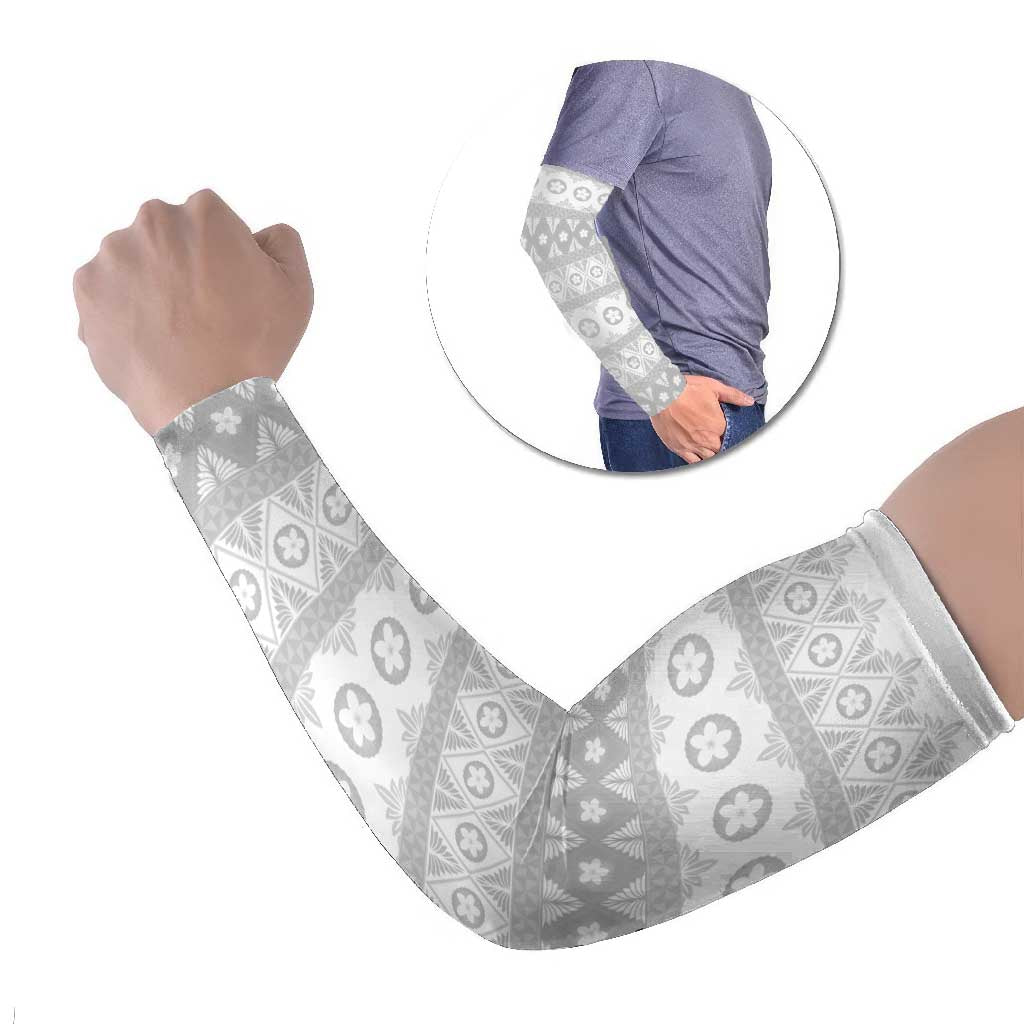 Tonga White Sunday Arm Sleeves Tongan Ngatu Siale Pattern LT05 Set of 2 White - Polynesian Pride