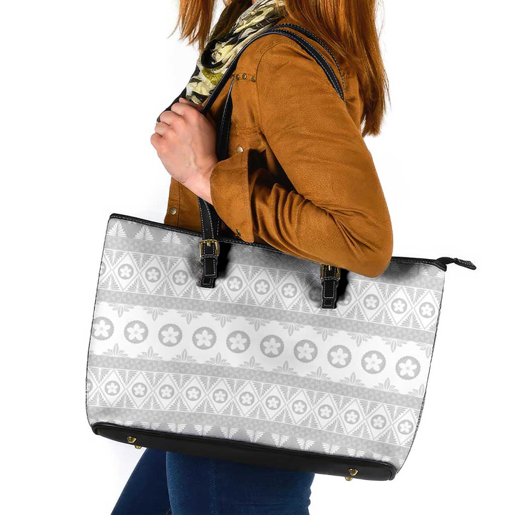 Tonga White Sunday Leather Tote Bag Tongan Ngatu Siale Pattern LT05 White - Polynesian Pride