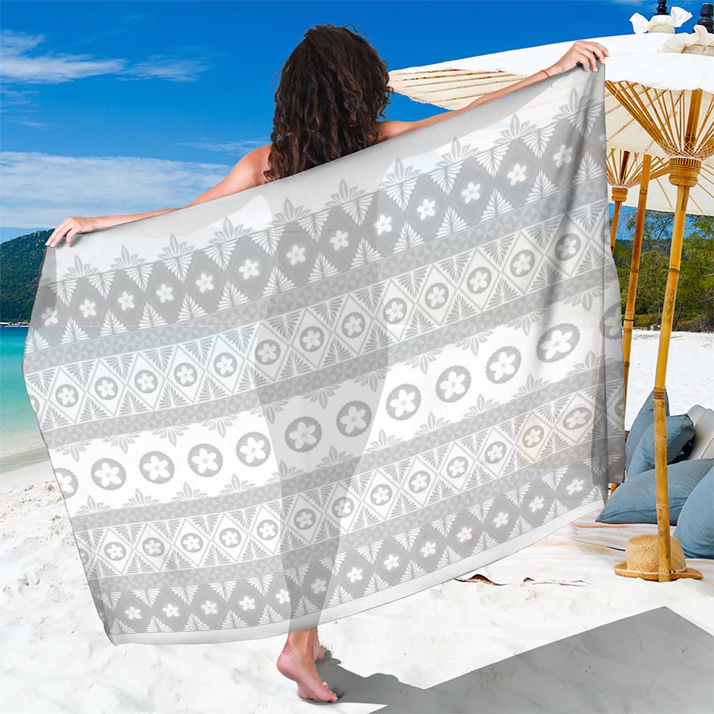 Tonga White Sunday Sarong Tongan Ngatu Siale Pattern LT05 One Size 44 x 66 inches White - Polynesian Pride