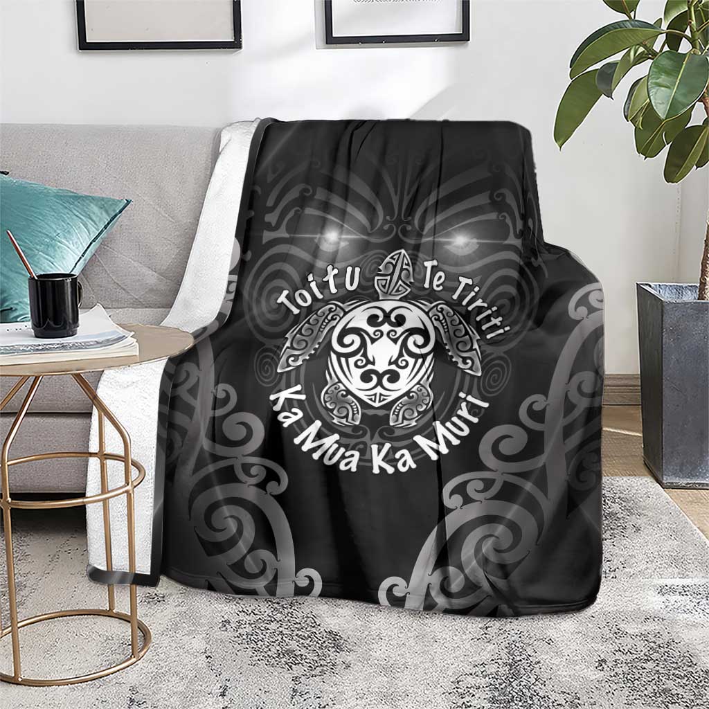 Aotearoa Toitu Te Tiriti Blanket Ka Mua Ka Muri LT05 - Polynesian Pride