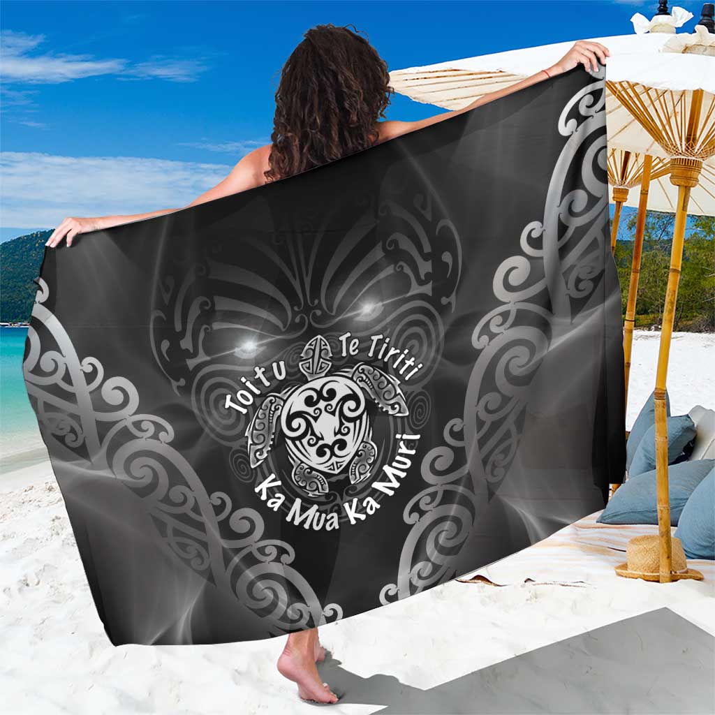 Aotearoa Toitu Te Tiriti Sarong Ka Mua Ka Muri LT05 One Size 44 x 66 inches Black - Polynesian Pride