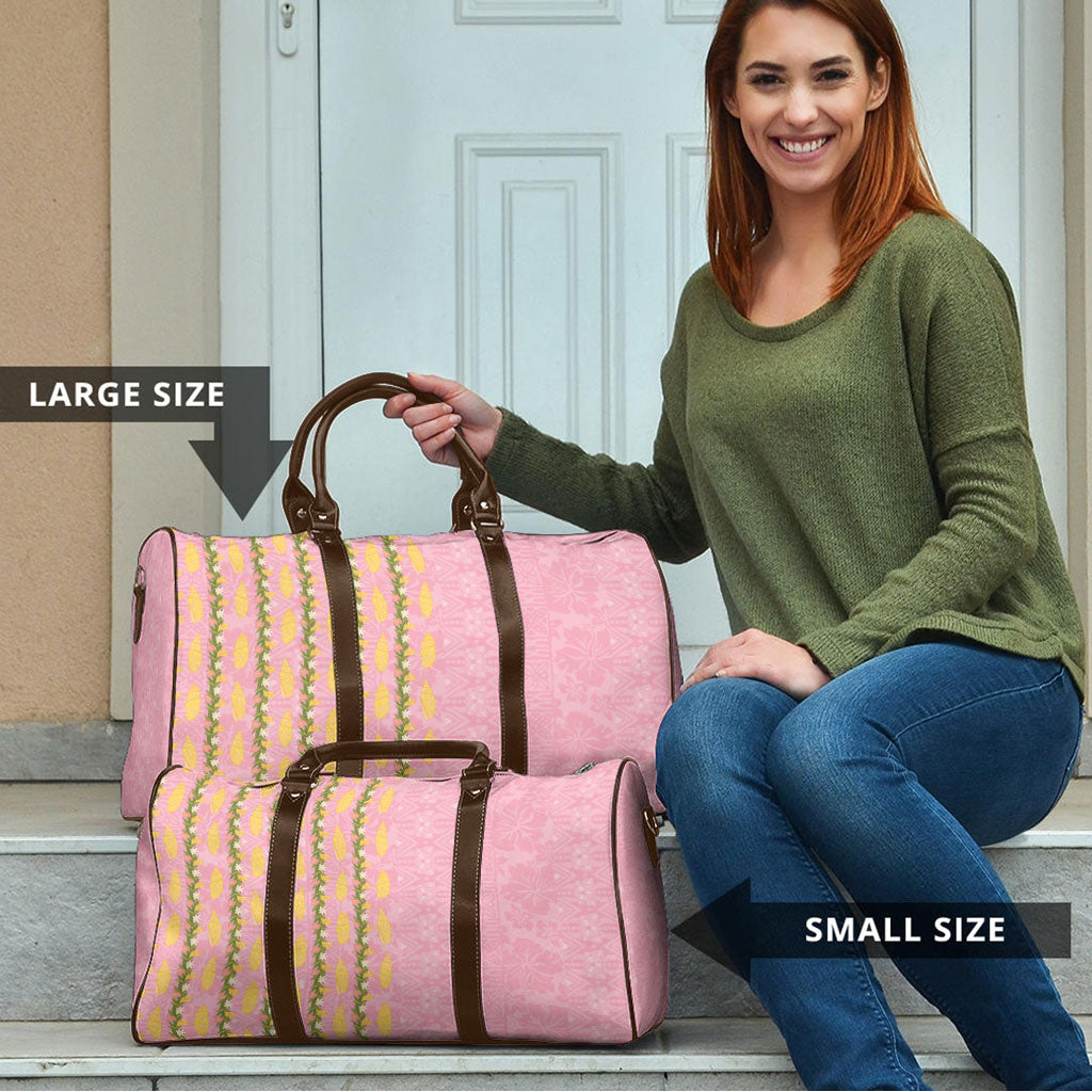 Hawaii Shell Tiare Anthurium Heliconia Lei Travel Bag With Tapa Pattern Baby Pink LT05 - Polynesian Pride