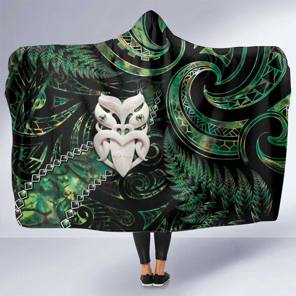 New Zealand Aotearoa Hooded Blanket Maori Wheku Paua Shell Glitter Green LT05 One Size Green - Polynesian Pride