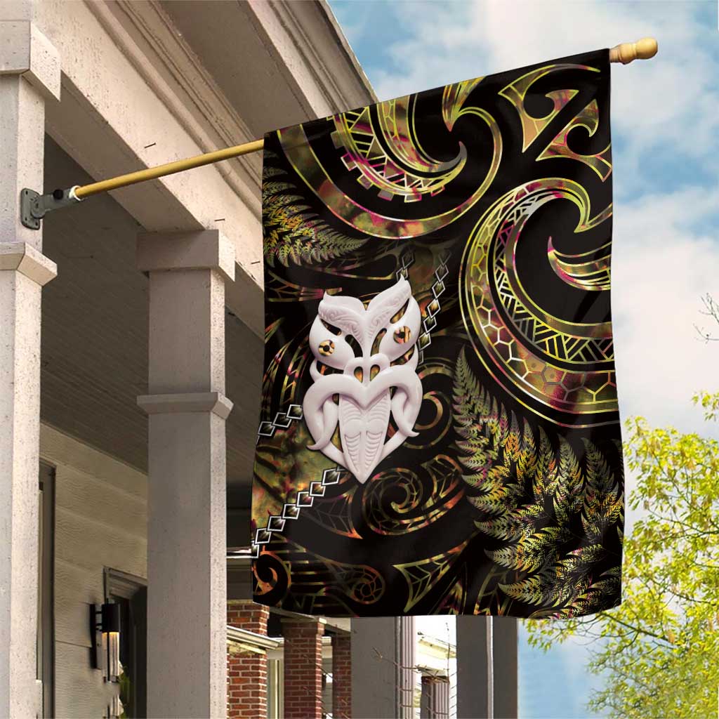 New Zealand Aotearoa Garden Flag Maori Wheku Paua Shell Glitter Gold LT05 House Flag Gold - Polynesian Pride