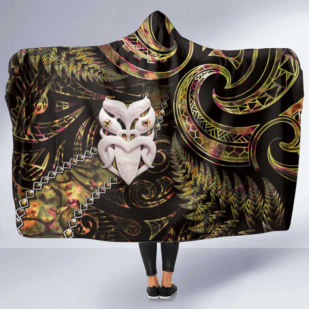 New Zealand Aotearoa Hooded Blanket Maori Wheku Paua Shell Glitter Gold LT05 One Size Gold - Polynesian Pride